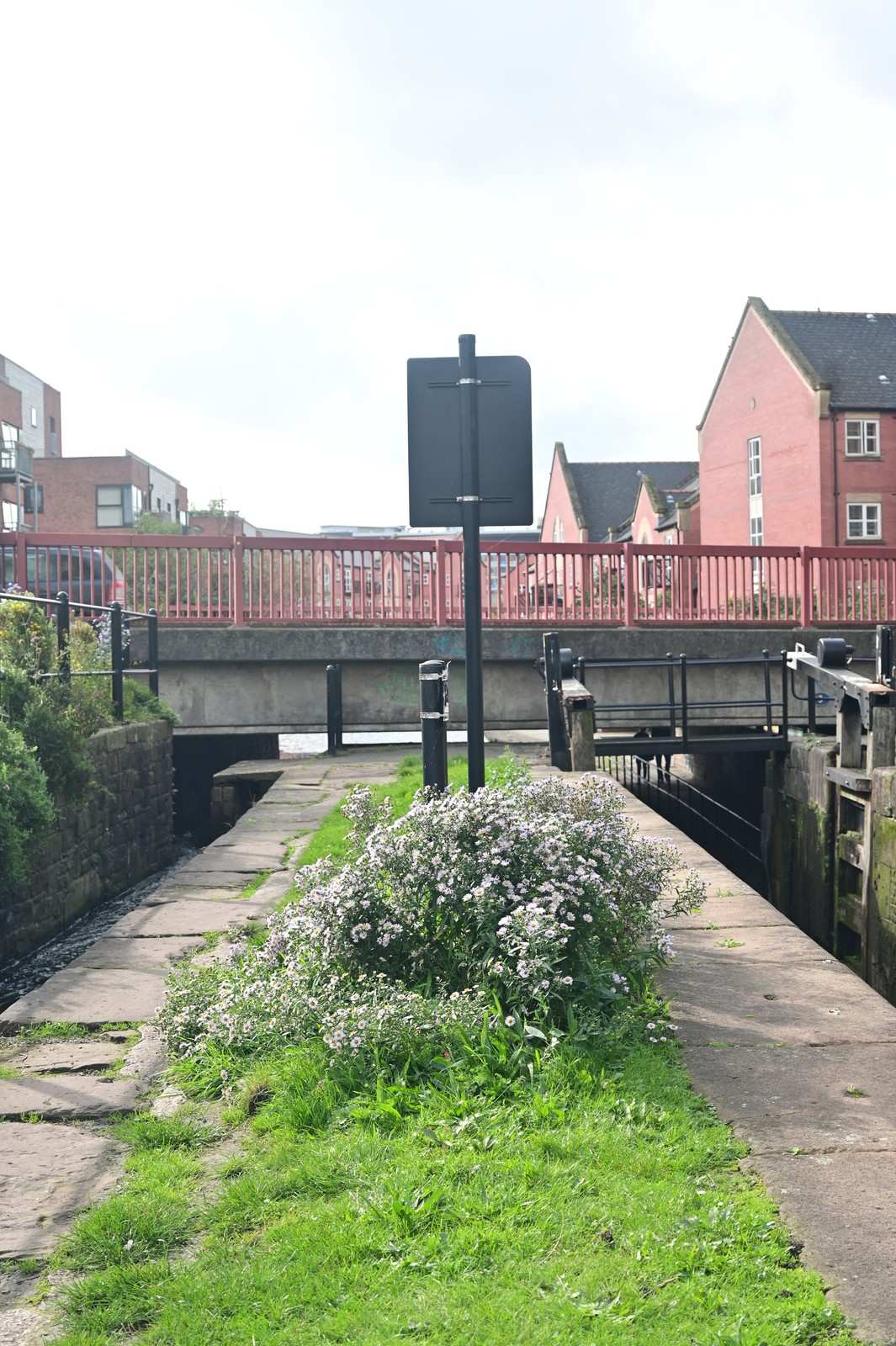 The canal lock